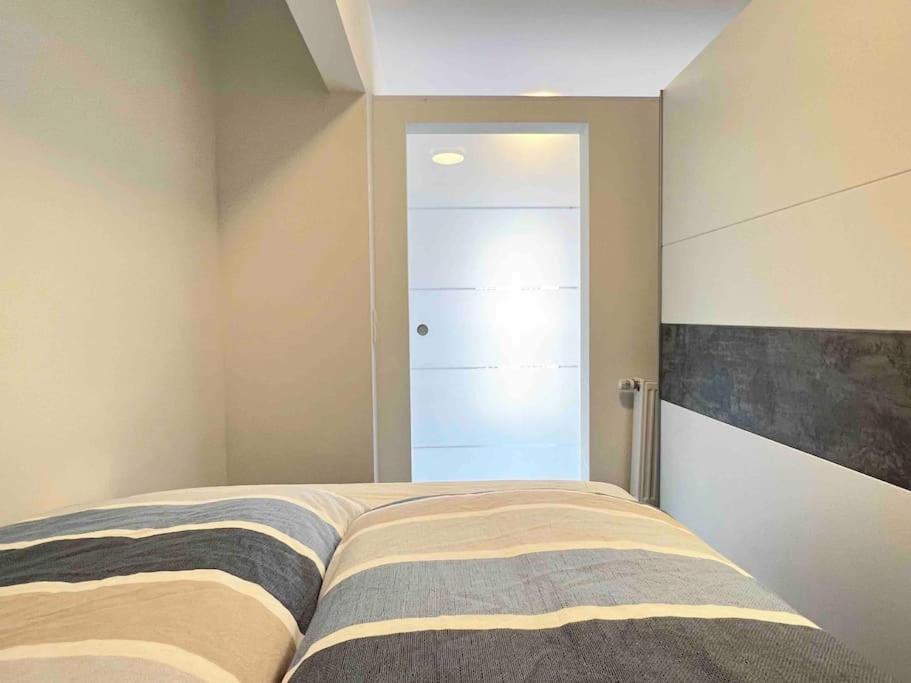 Beste Lage - Altstadt City Dusseldorf - 1,5 Zimmer Apartment Exterior photo
